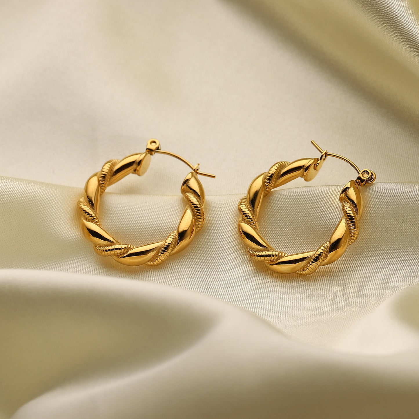 Lumora Earrings